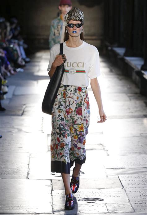 gucci cruise 2017 firenze|In show: the Cruise 2017 collection. .